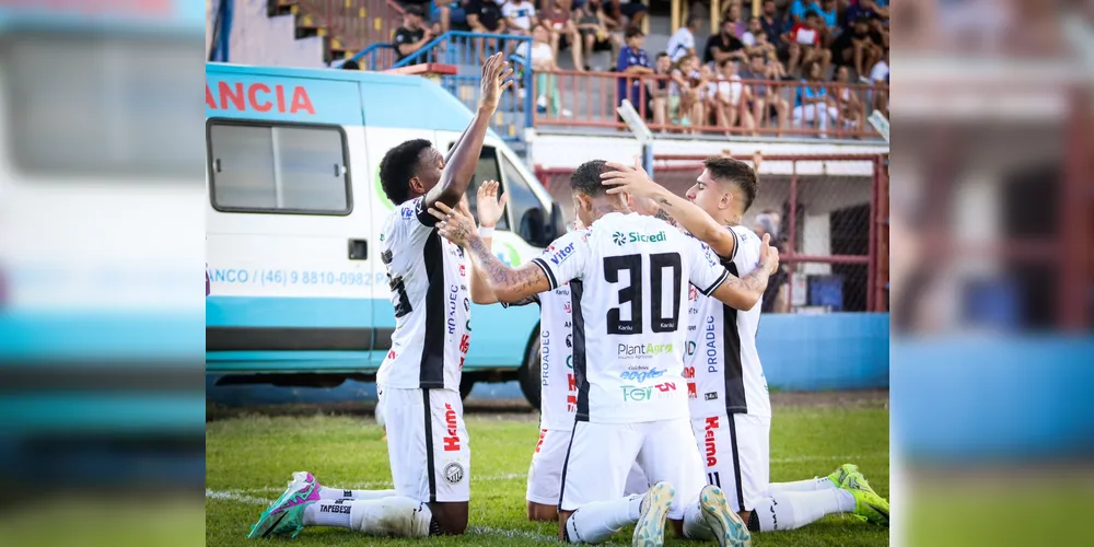 Foto Operário defende liderança nesta quarta contra o Cianorte